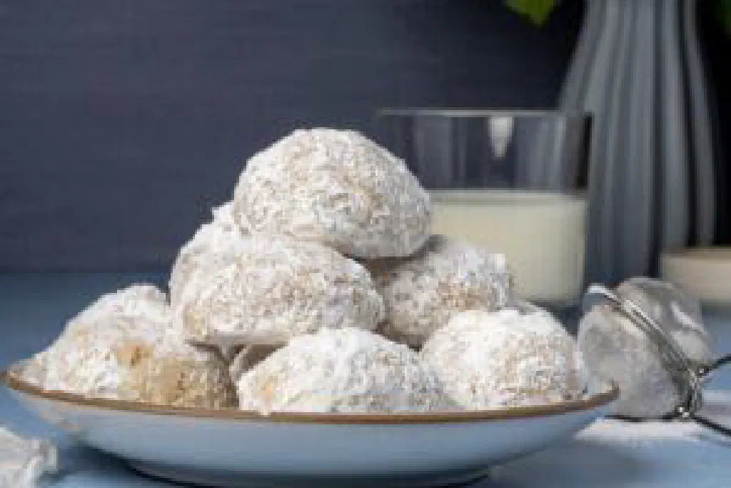 Kourabiedes shortbread biscuits dusted with icing sugar