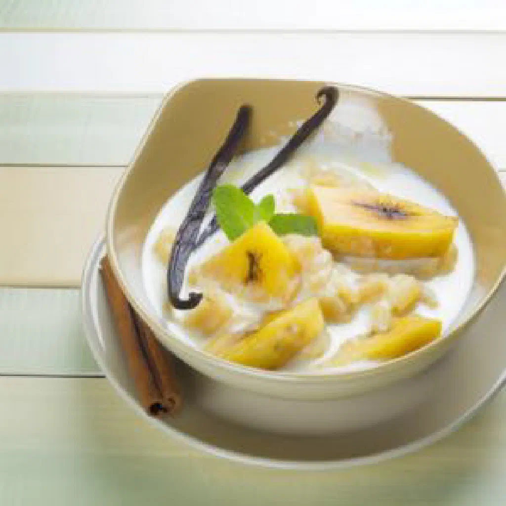 Sweet mashed banana and coconut Akondro sy Voanio in small serving bowls