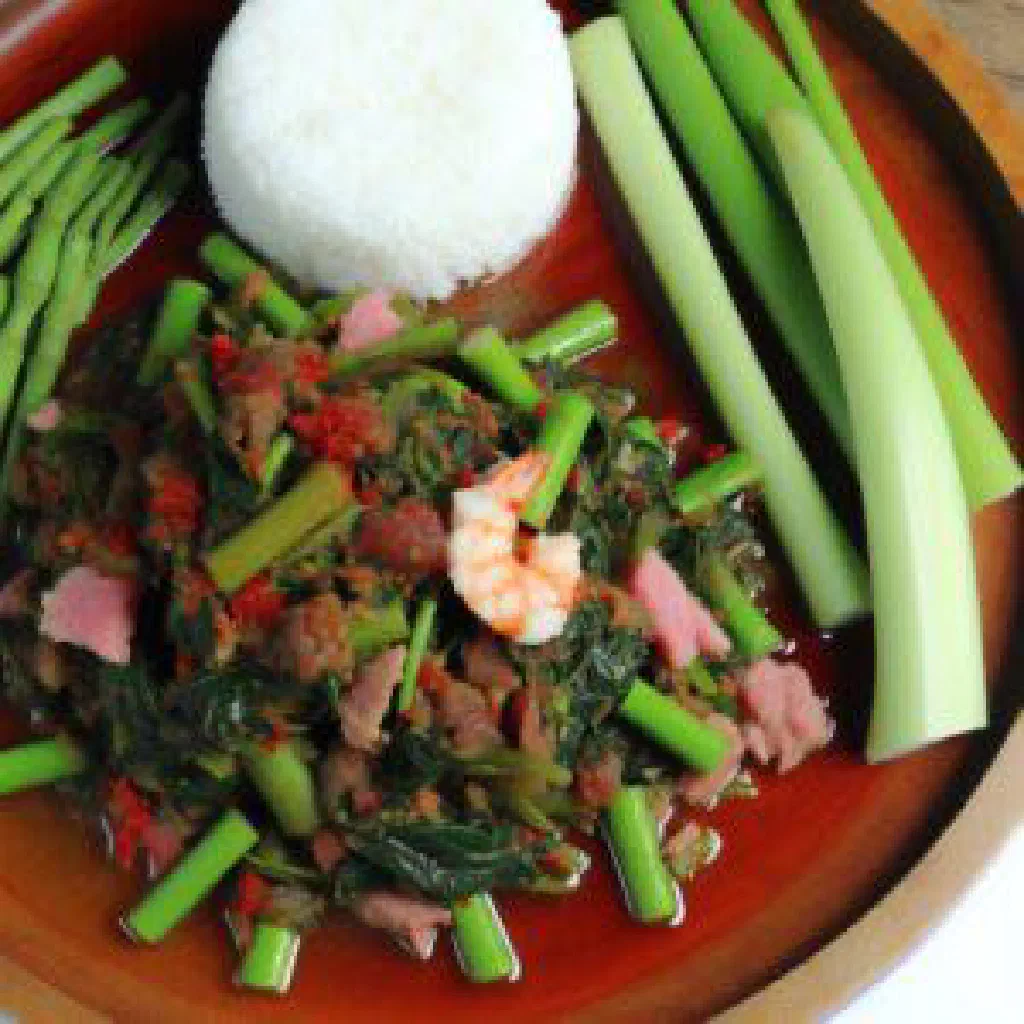 Apan-apan with tender meat and fresh vegetables in a savoury soy sauce